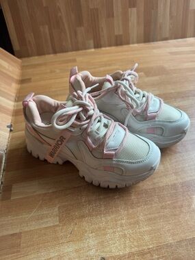 Warrior pink and white chunky sneakers size 4